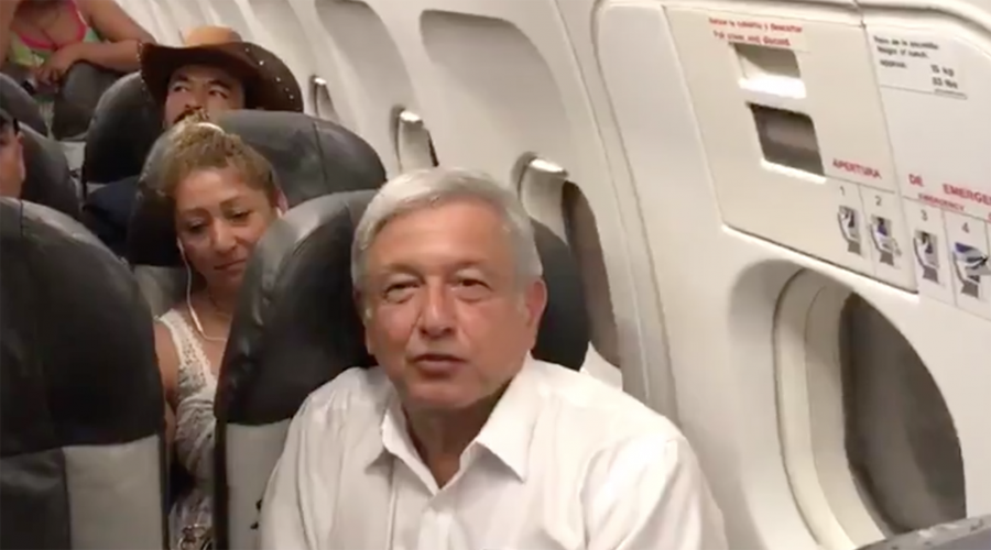 Video: “Venezuela es una dictadura y usted no puede ser indiferente”, le dicen a López Obrador en aeropuerto | El Imparcial de Oaxaca