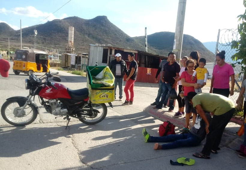 Chocan mototaxi y una motocicleta en Tlacolula | El Imparcial de Oaxaca