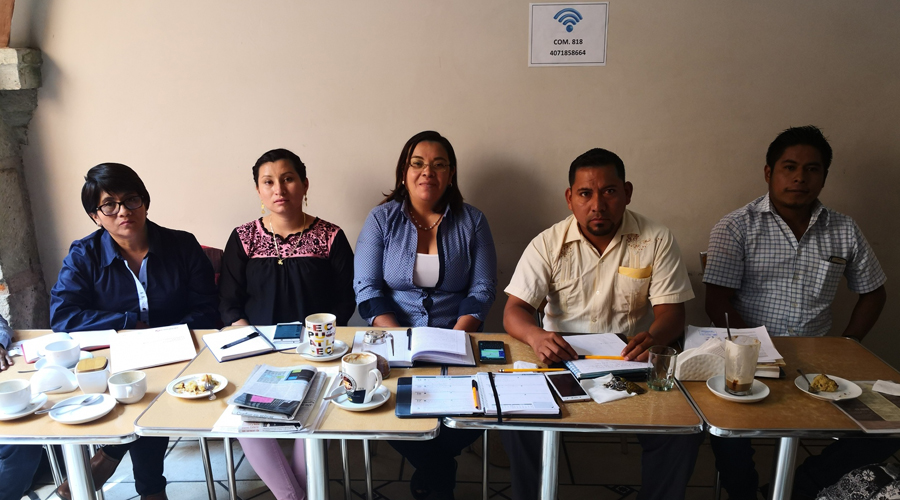 Debe gobierno 180 millones a extensionistas independientes de Oaxaca | El Imparcial de Oaxaca
