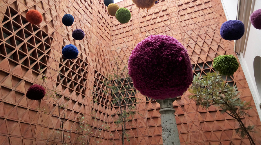 El “antídoto” de Masako Takahashi en el Museo Textil