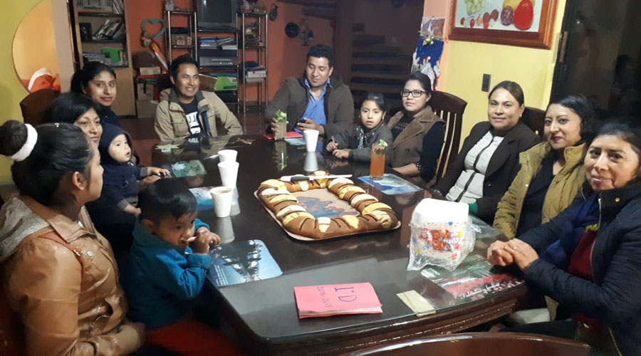 Festejan en familia | El Imparcial de Oaxaca