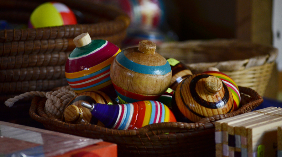 Juguetes tradicionales, buena opción para el Día de Reyes | El Imparcial de Oaxaca