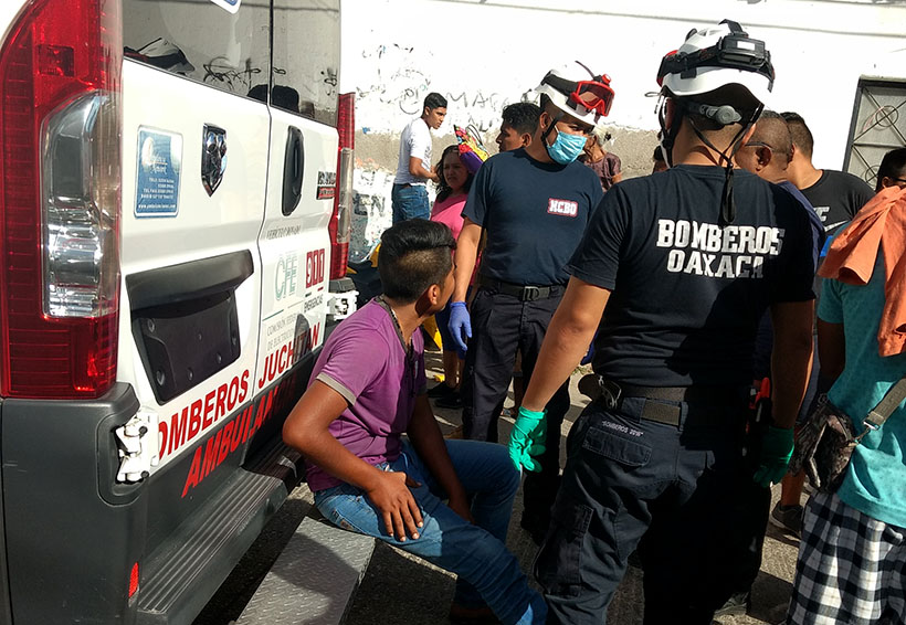 Se accidentan dos hombres en moto en Juchitán | El Imparcial de Oaxaca