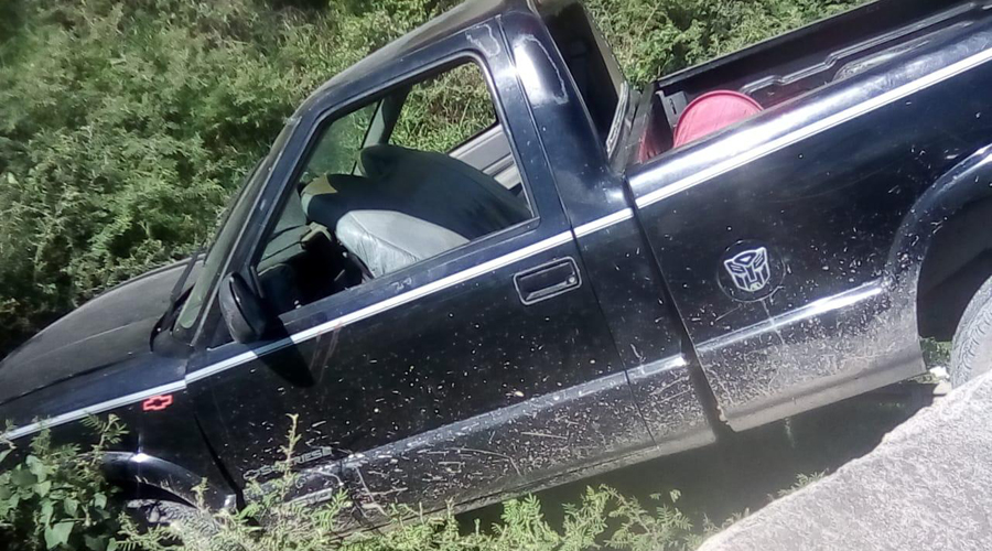 Camioneta se sale del camino en Xadani | El Imparcial de Oaxaca