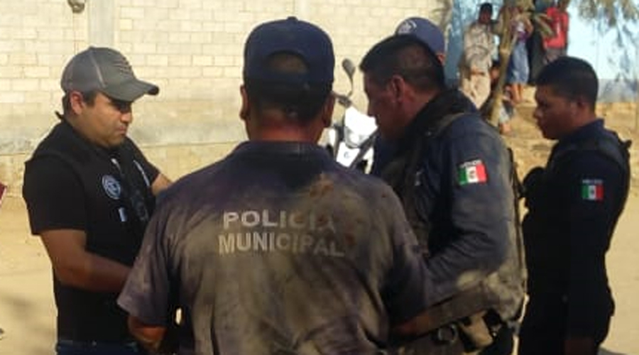 Golpean y desarman a policías en Zimatlán de Álvarez | El Imparcial de Oaxaca