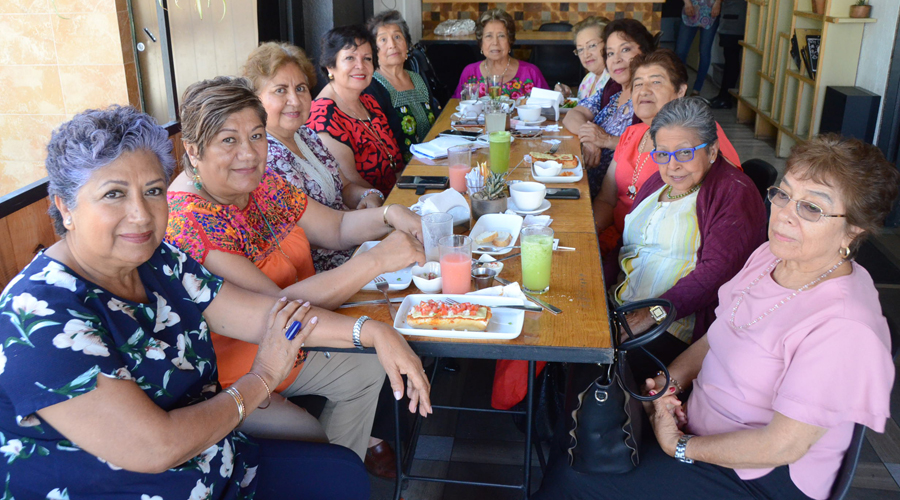 Entrañables amigas | El Imparcial de Oaxaca