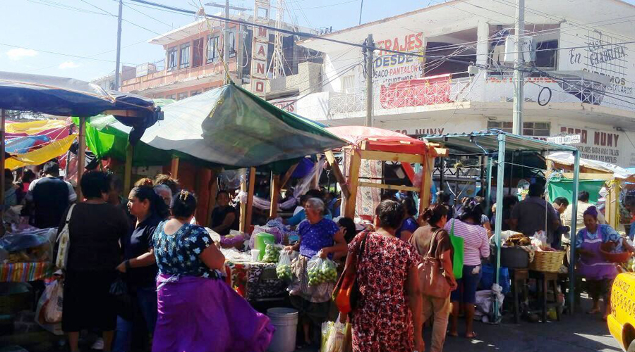 Aumenta el comercio informal en Salina Cruz, Oaxaca | El Imparcial de Oaxaca