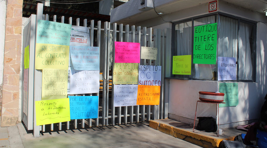 Conalep de Santiago Huajolotitlán se suma a  paro de labores estatal