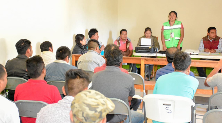 Instalan Consejo de PC en  Santa Cruz Itundujia, Putla