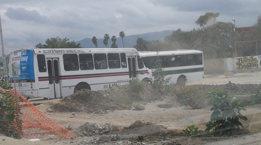 Exigen a Sinfra atender  las obras inconclusas de Oaxaca