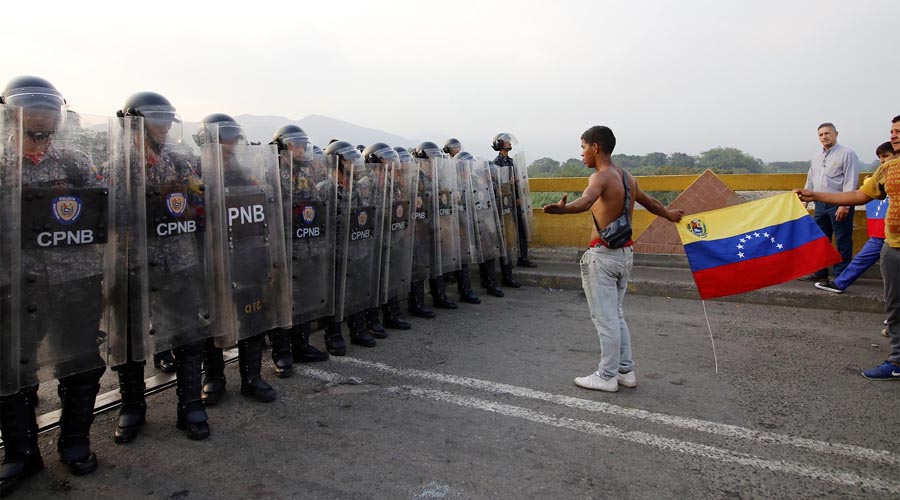 Más tensa la situación; Venezuela rompe relaciones con Colombia | El Imparcial de Oaxaca