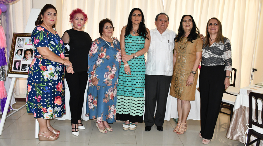 Doña Zoyla celebra 81 años de vida