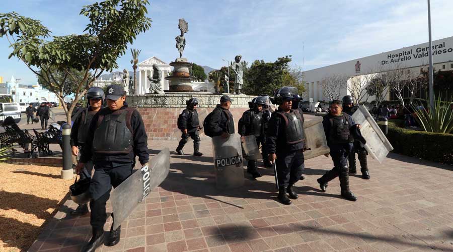 Reprueban 579 policías el control de confianza | El Imparcial de Oaxaca