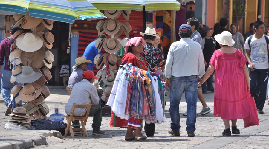 Ambulantes e indigentes reinan en la ciudad de Oaxaca | El Imparcial de Oaxaca