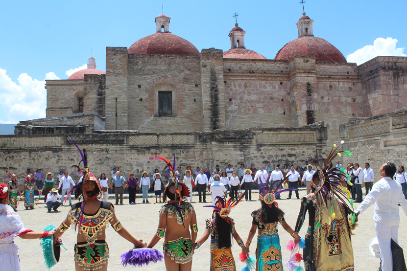 Celebran en la Villa de Mitla el equinoccio de primavera | El Imparcial de Oaxaca
