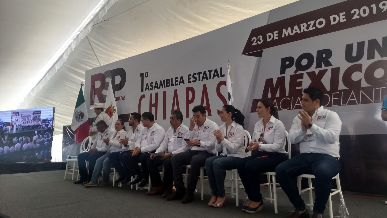 Van yerno y nieto de Elba Esther Gordillo por conformación de partido político | El Imparcial de Oaxaca