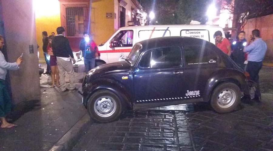 Choque vehicular deja dos lesionadas en en Centro de Oaxaca | El Imparcial de Oaxaca