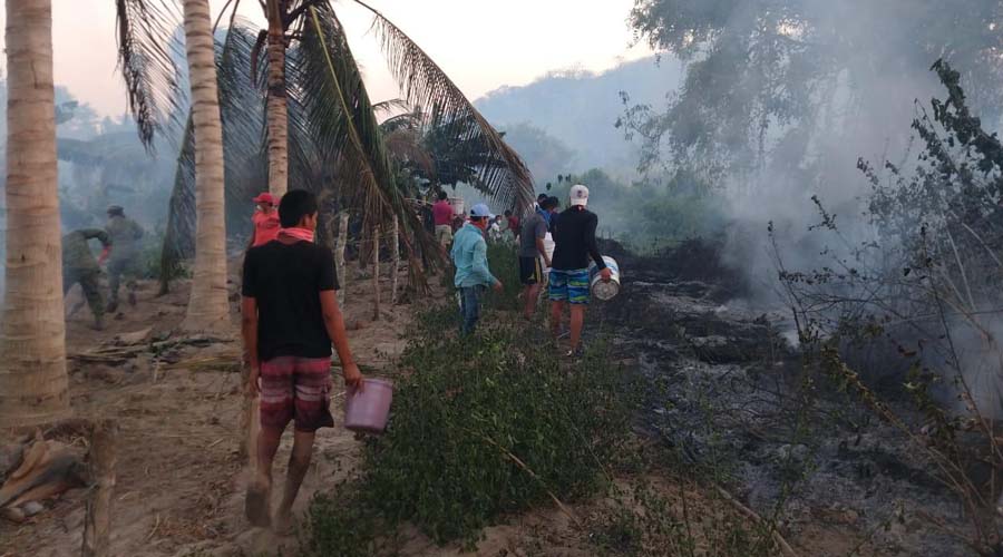 Incendio en Huatulco arrasa con varios inmuebles de la zona | El Imparcial de Oaxaca