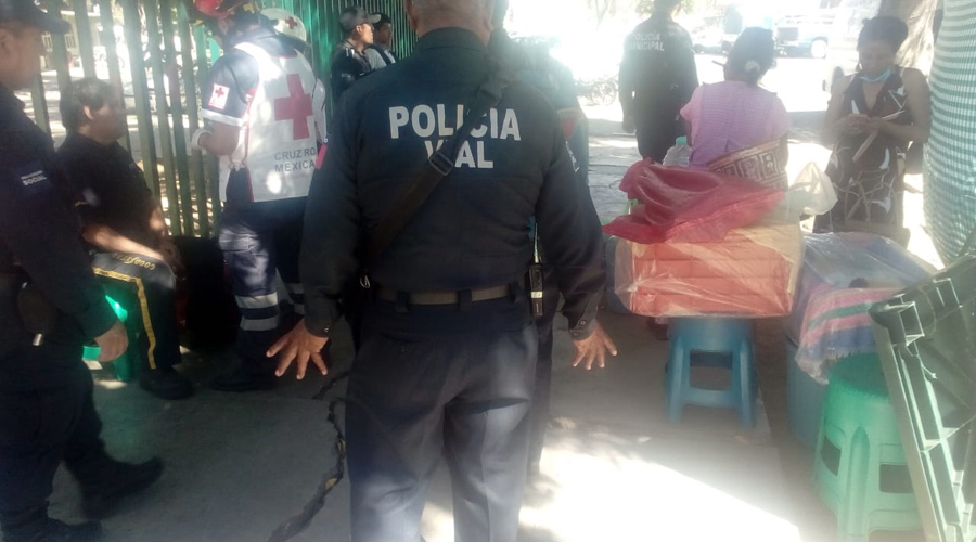 Se desmaya hombre de la tercera por golpe de calor | El Imparcial de Oaxaca