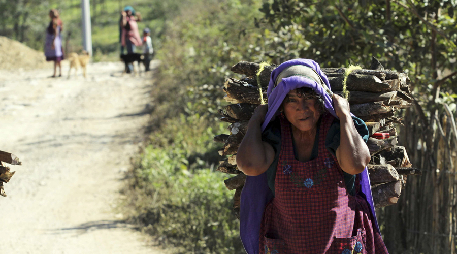 Aumenta migración de mujeres indigenas oaxaqueñas