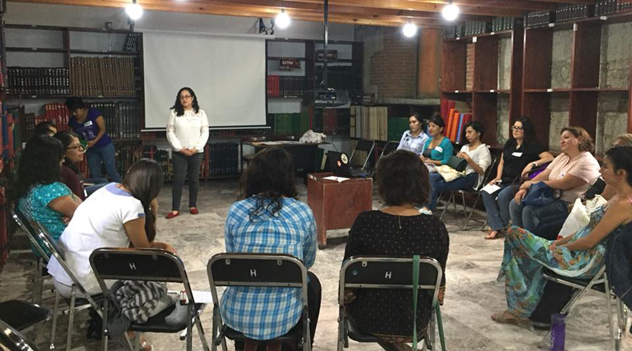 A través de un colectivo, impulsan la lectura de autoras | El Imparcial de Oaxaca