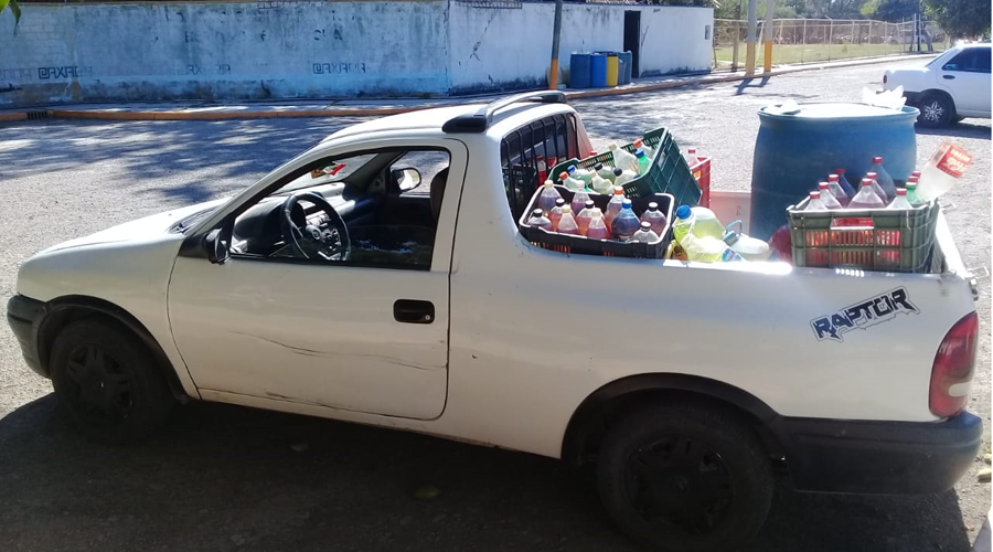Recuperan hidrocarburo durante cateo en Juchitán