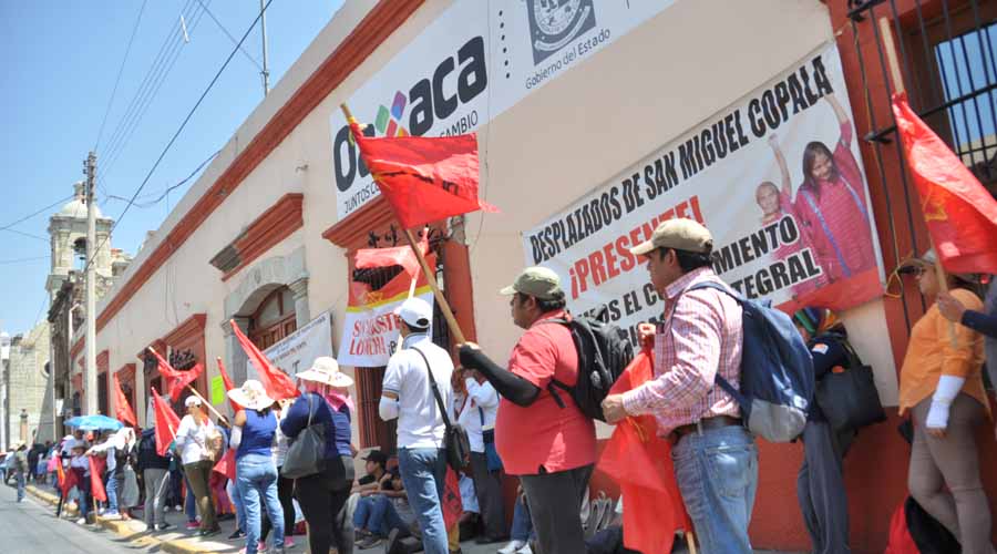 Continúan las protestas  en el Centro Histórico de Oaxaca