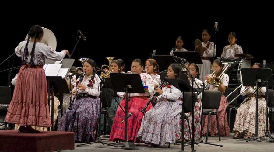 De Tlahuitoltepec,  música de las Mujeres  del Viento Florido | El Imparcial de Oaxaca