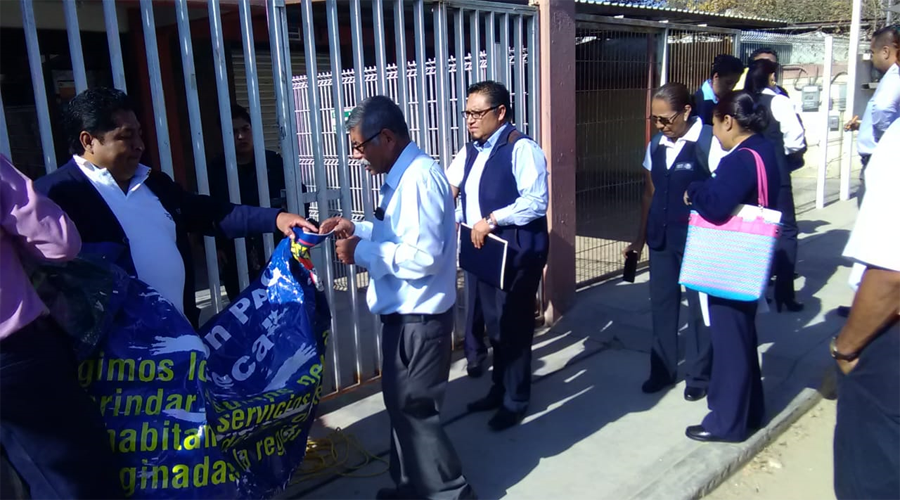 En la Mixteca toman instalaciones de  Jurisdicción Sanitaria 5