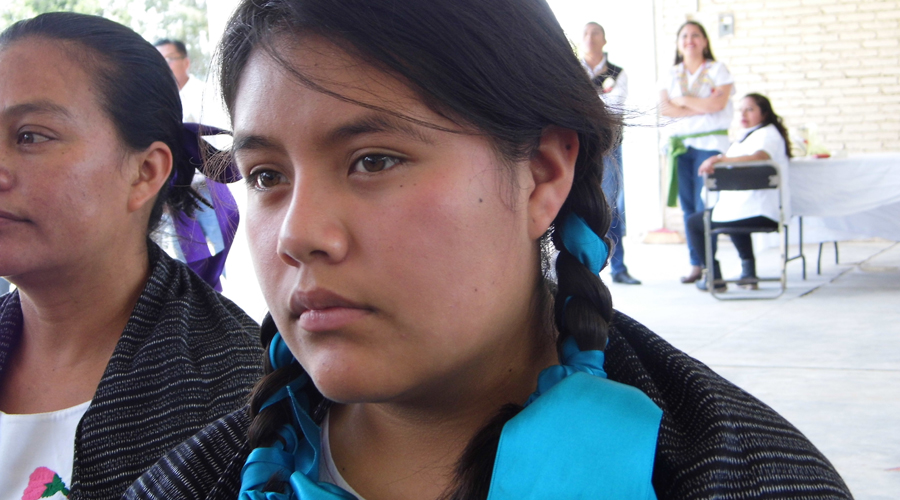 Jóvenes de la Mixteca truncan sus estudios o migran