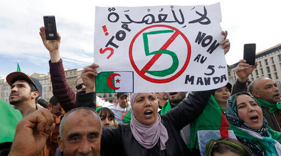 Ante elecciones en Argelia, crecen protestas contra el presidente | El Imparcial de Oaxaca