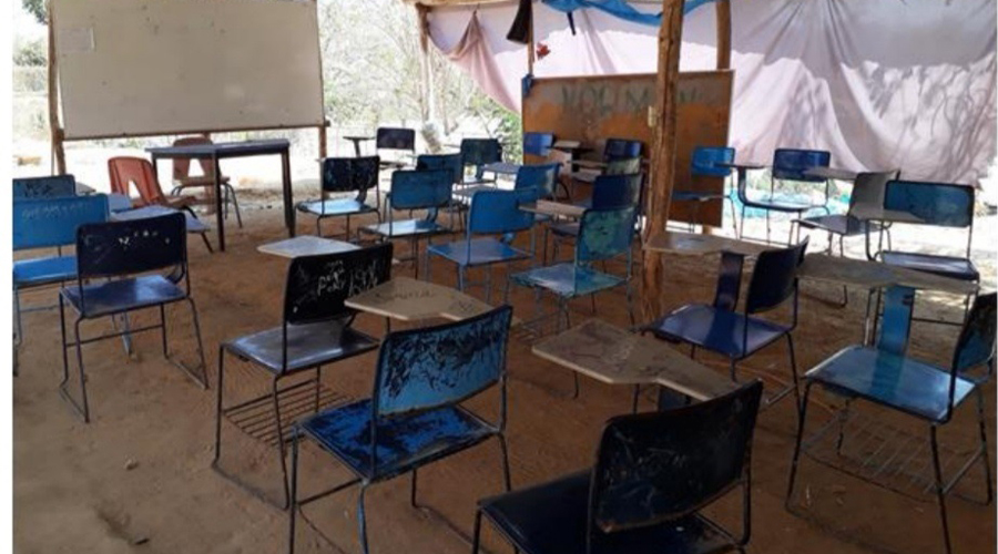 Más de 500 alumnos de la Costa, continúan sus estudios en aulas improvisadas