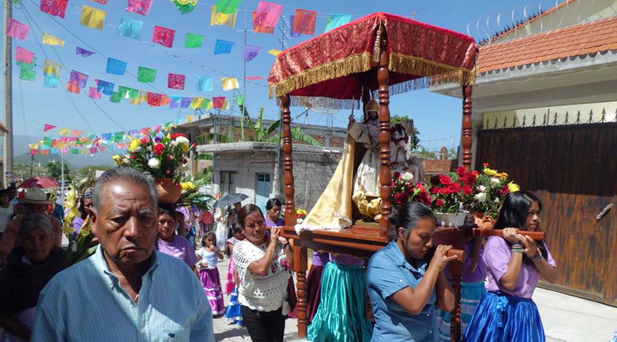 Enseñan lengua mixteca en escuelas de Santiago Cacaloxtepec | El Imparcial de Oaxaca