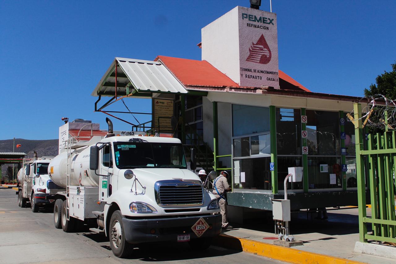 Gasolineros de Oaxaca, inconformes con venta racionada de combustible | El Imparcial de Oaxaca