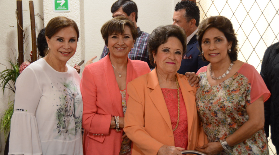Amistosa  convivencia