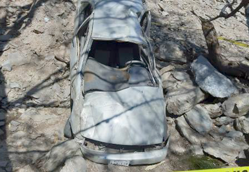 Desbarranca camioneta en Zahuatlán; muere joven de 18 años | El Imparcial de Oaxaca