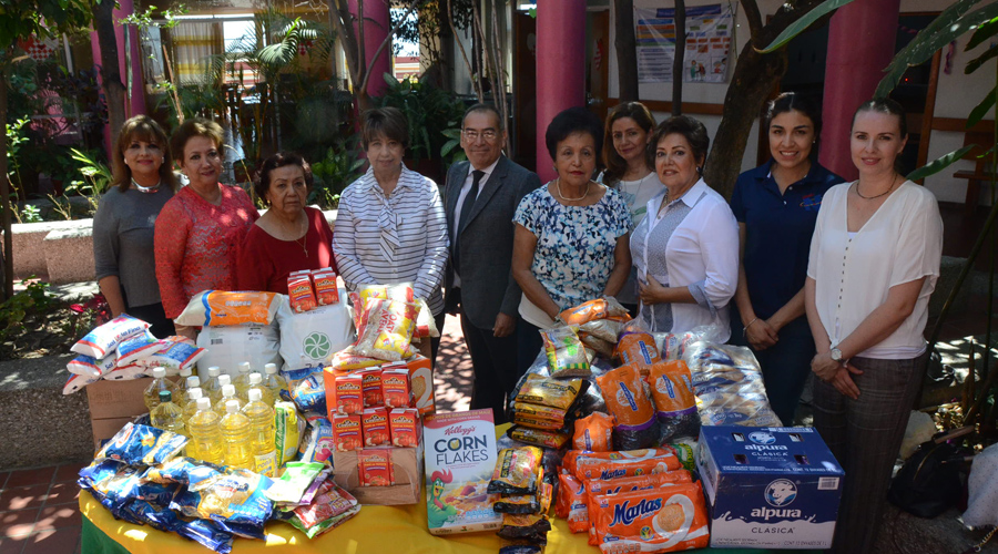 Entregan  donativo al  Asilo Rufino Tamayo
