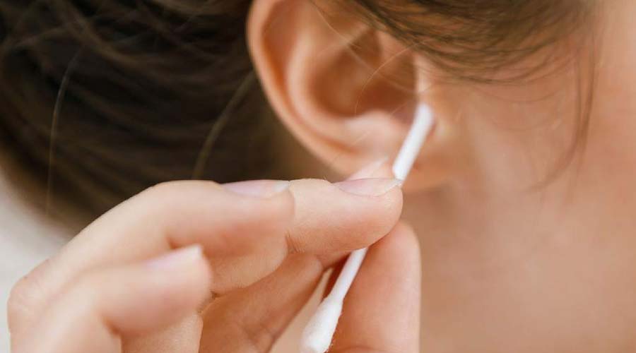 Limpiar oídos con hisopos causa infecciones y bolsas de pus | El Imparcial de Oaxaca