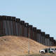 Muro entre México y EU listo antes que acabe mandato de Trump: Pence