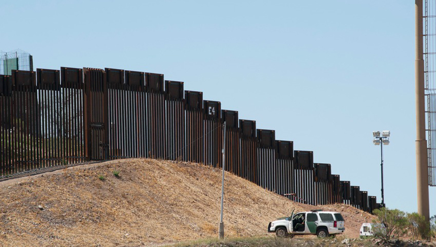Muro entre México y EU listo antes que acabe mandato de Trump: Pence | El Imparcial de Oaxaca