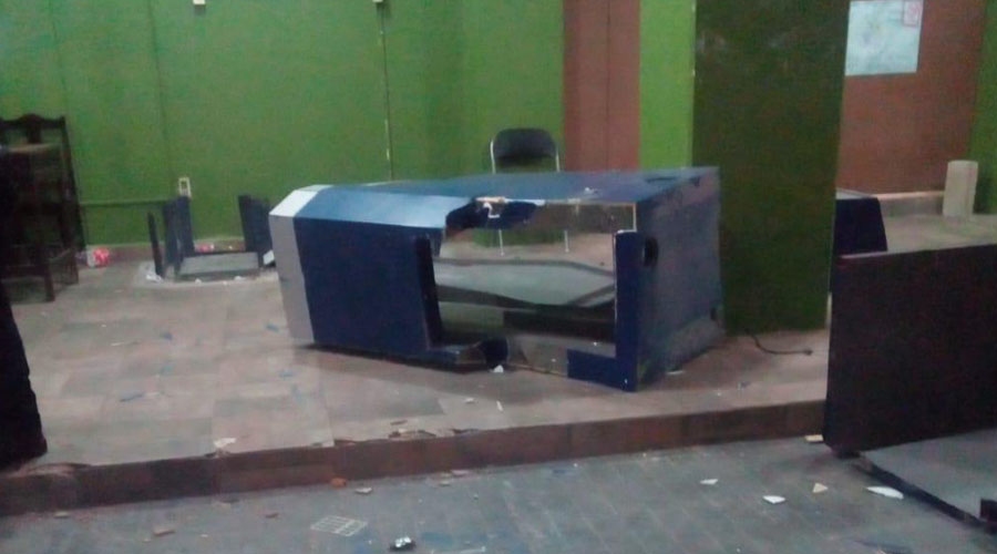 Roban dos cajeros automáticos en Asunción Ixtaltepec