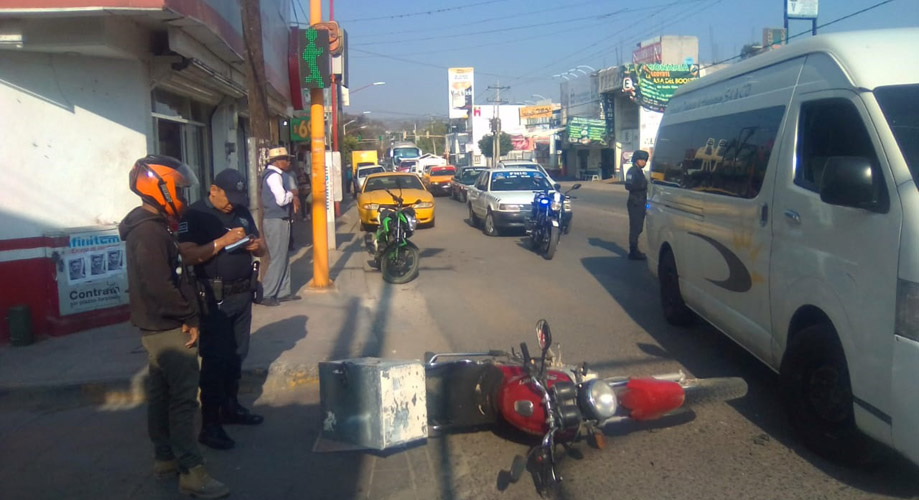 Chocan urban y motocicleta en calles de Huajuapan | El Imparcial de Oaxaca