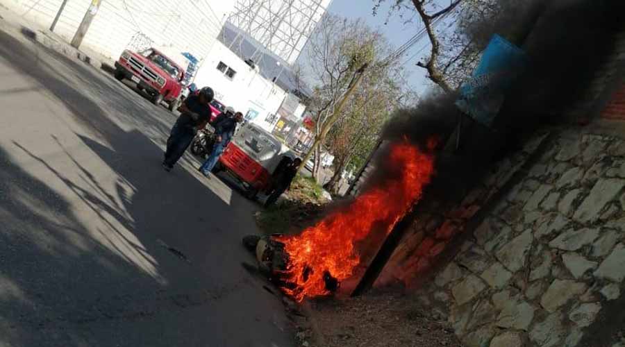Se incendia motoneta en Santa Anita | El Imparcial de Oaxaca