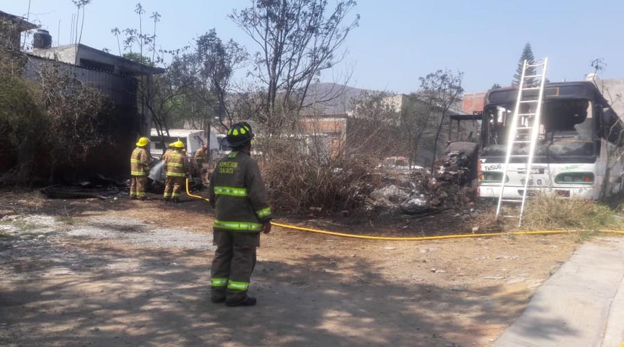 Se incendia taller mecánico en Santa Rosa | El Imparcial de Oaxaca