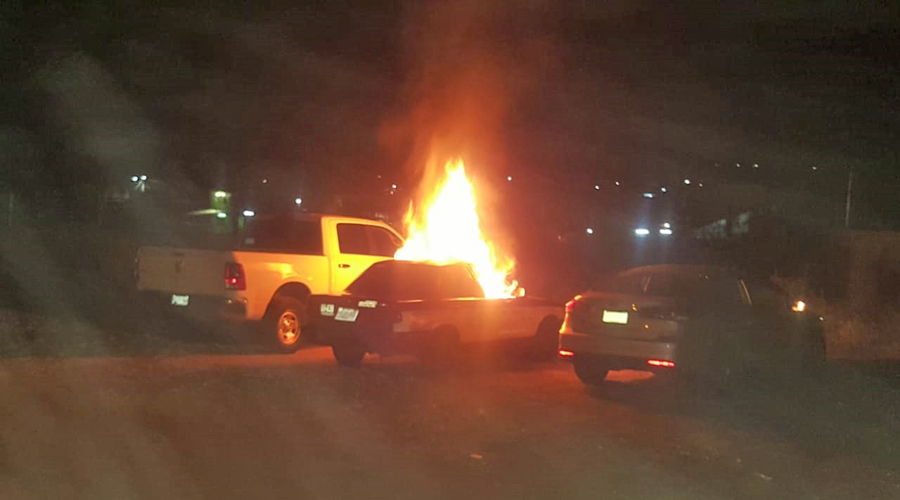 Incendian taxi mientras conductor estaba en baile de Etla | El Imparcial de Oaxaca