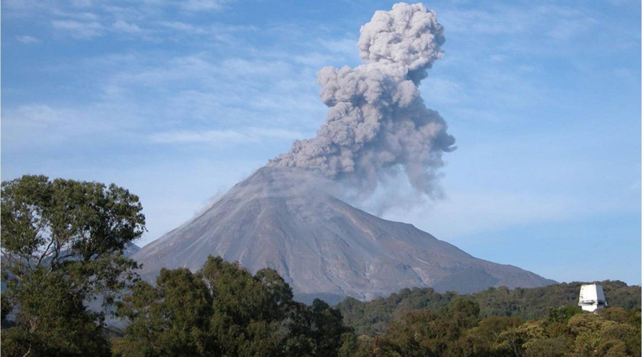 Alertan por actividad interna del Volcán de Colima | El Imparcial de Oaxaca
