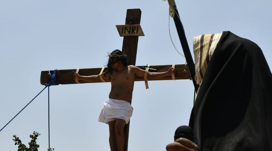 “Padre, perdónalos, no saben lo que hacen”, dice Cristo de Tlalixtac crucificado | El Imparcial de Oaxaca