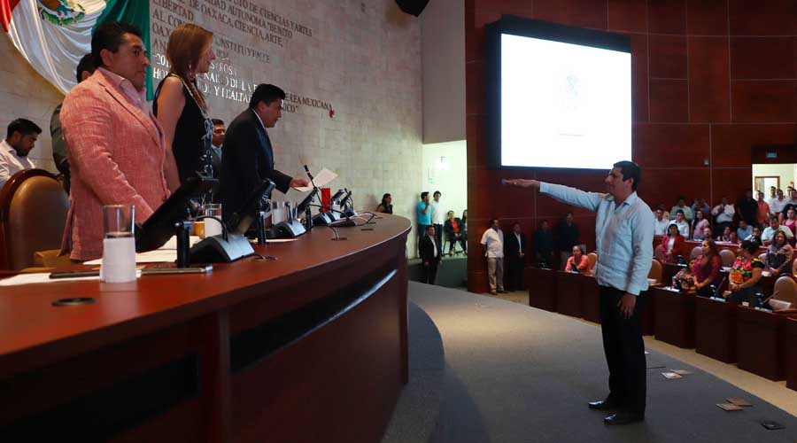 Así eligió el Congreso local al titular de la DDHPO – Crónica
