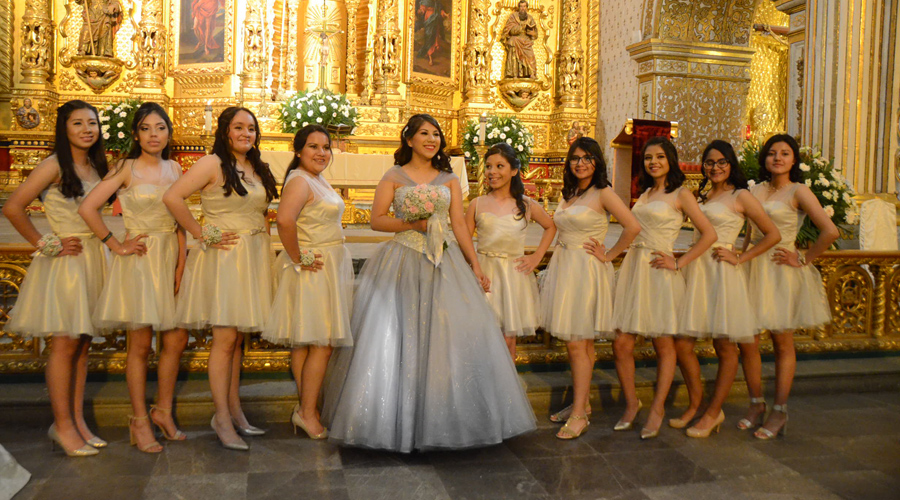 Los XV años de Hania