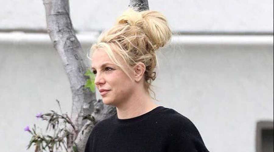 Britney Spears es dada de alta de clínica psiquiátrica